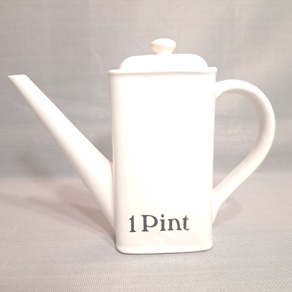 Vintage 1998 Amco White Ceramic "1 Pint" Oil Dispenser Pitcher